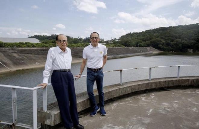李嘉诚仍是首富郑家纯资产缩水刘銮雄第5龙8国际点此进入2025香港富豪榜公布(图7)